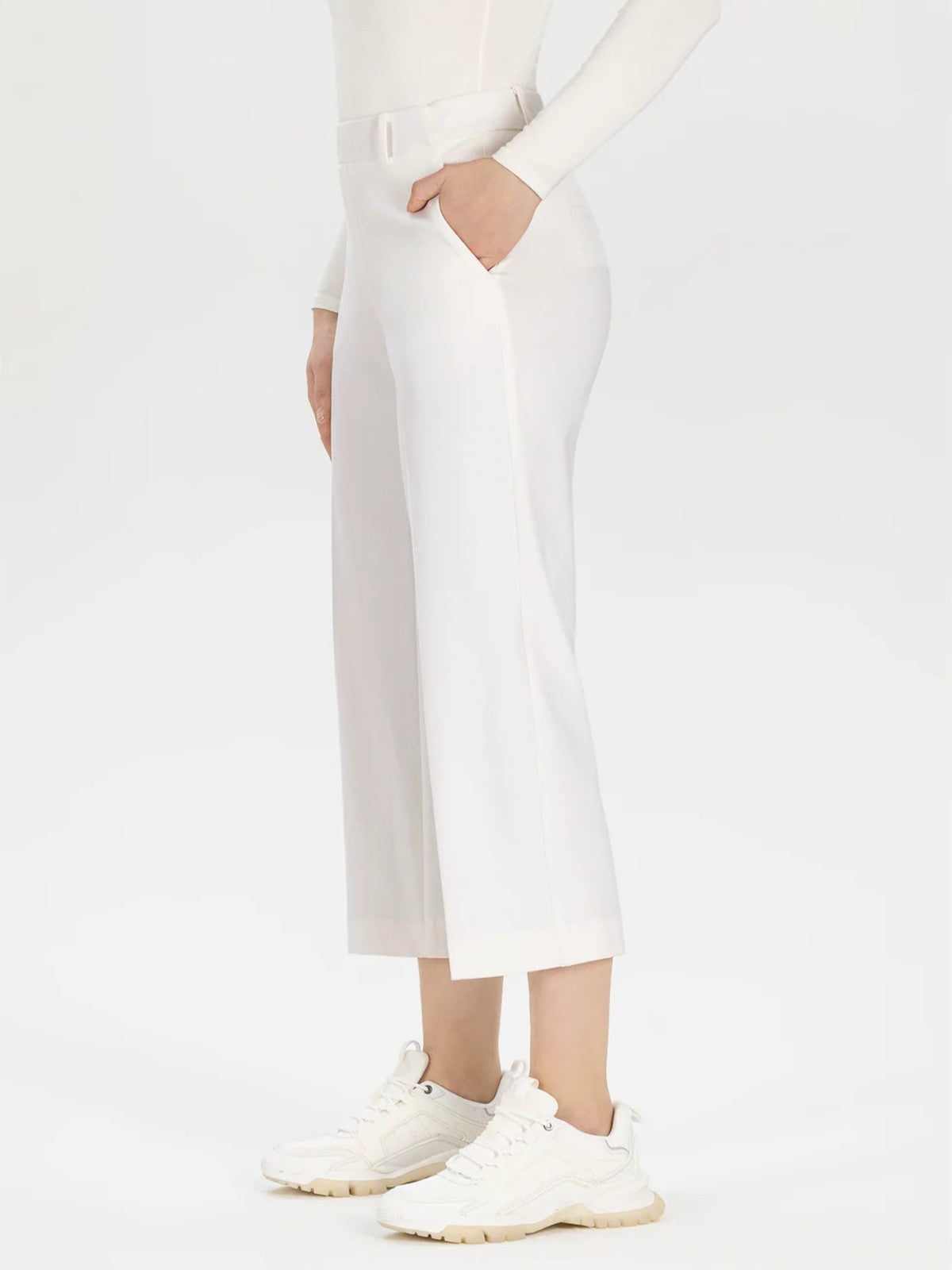 Fenja2 White Culottes