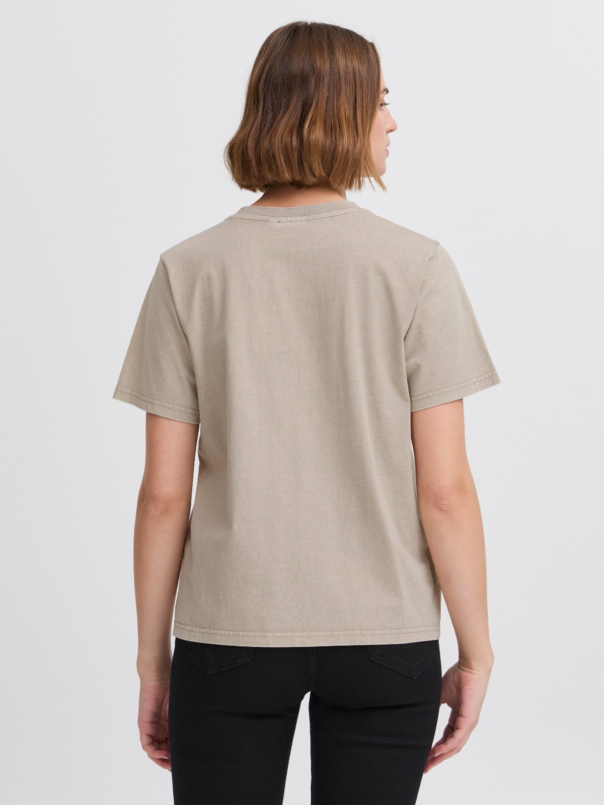 Narini Tee