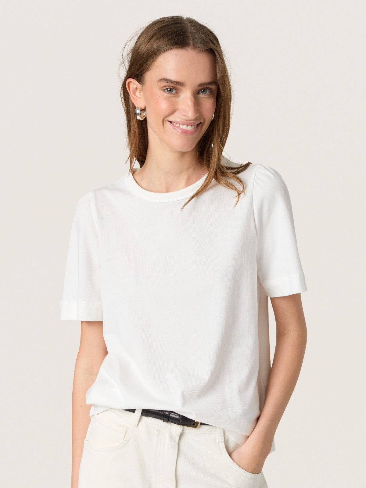 Jina White Tee