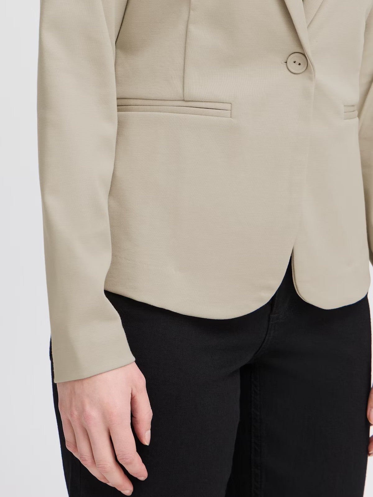 Kate Beige Blazer