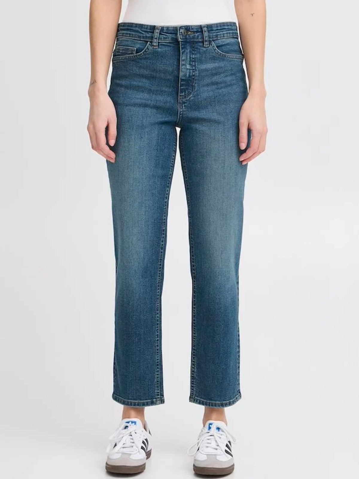 Twiggy Raven Medium Blue Jeans